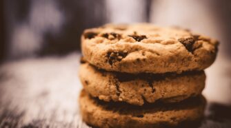 three chocolate chip cookies stacked | is mayo allowed on mediterranean diet | blood sugar | calories day | fruits vegetables | fatty acids 